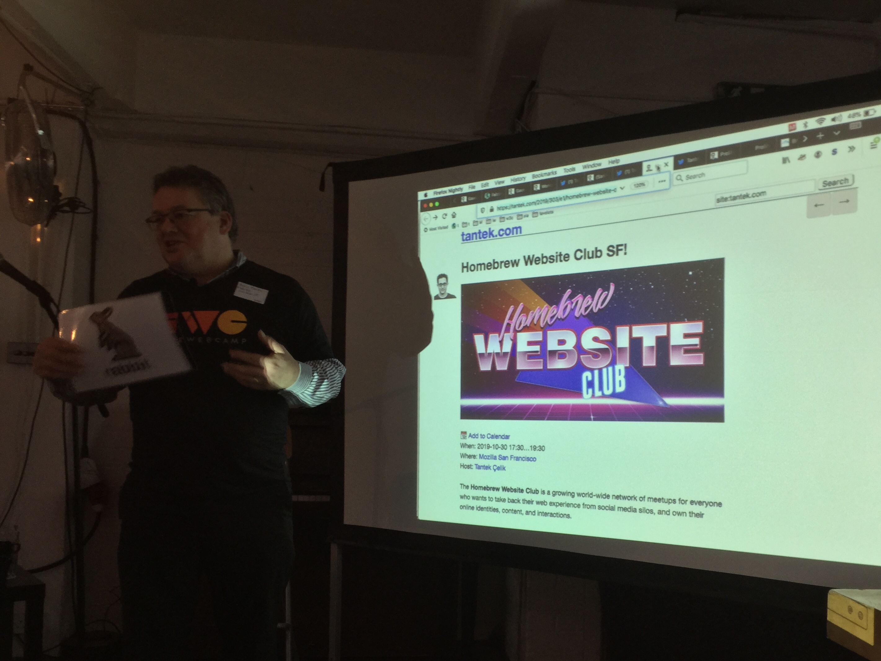 Kevin Marks leading a discussion on IndieWeb standards and methodologies showing an indie event as an example